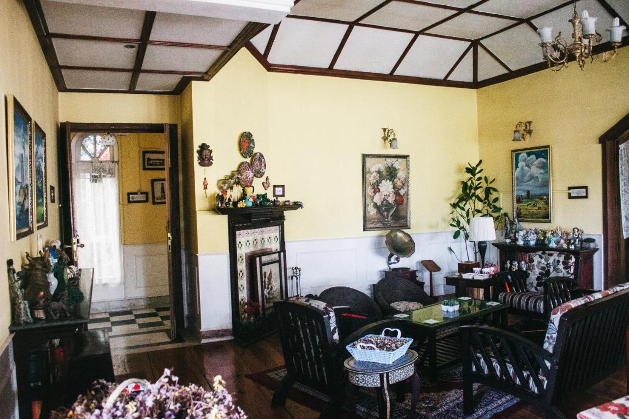 Rock Cliff Home Stay Шилонг Екстериор снимка