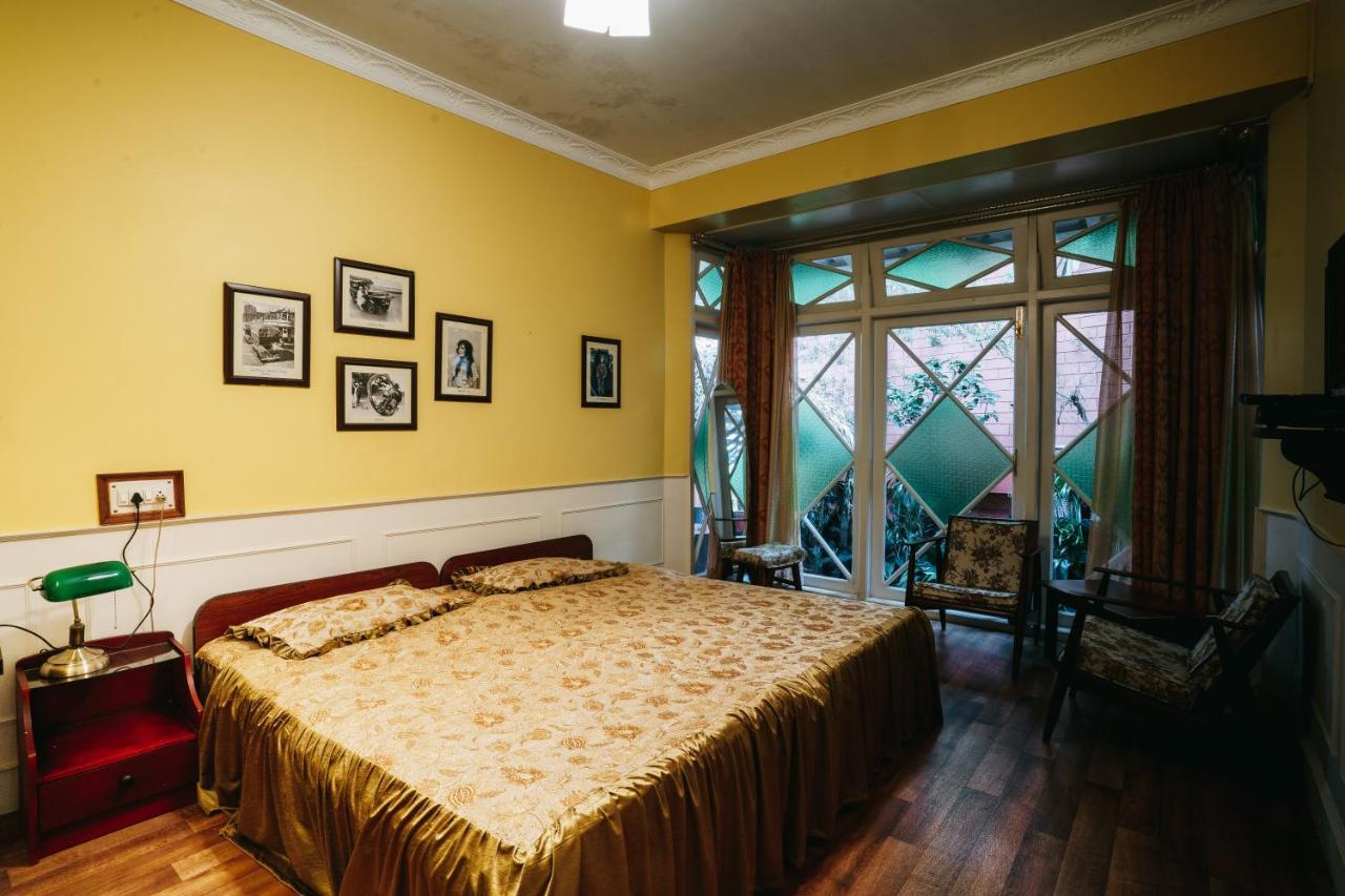 Rock Cliff Home Stay Шилонг Екстериор снимка
