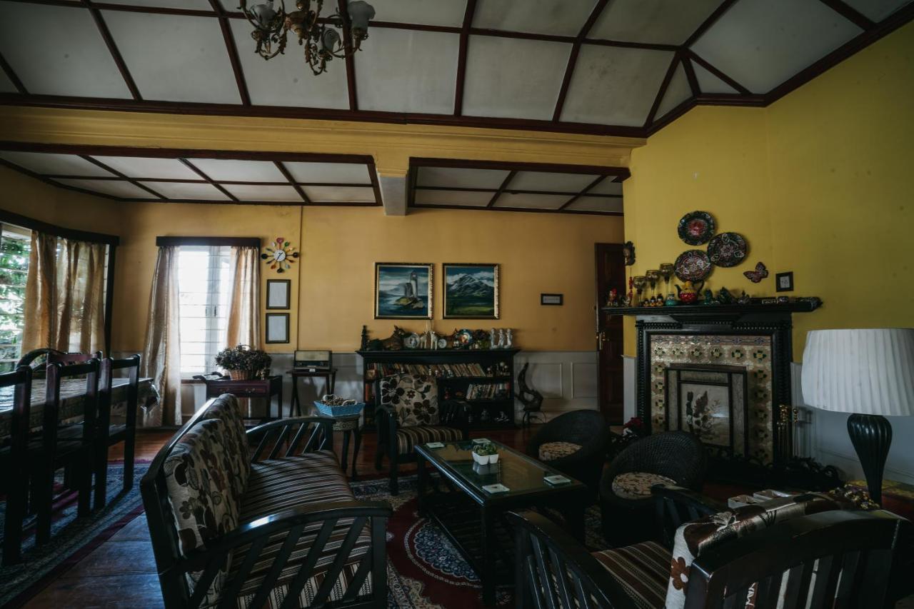 Rock Cliff Home Stay Шилонг Екстериор снимка