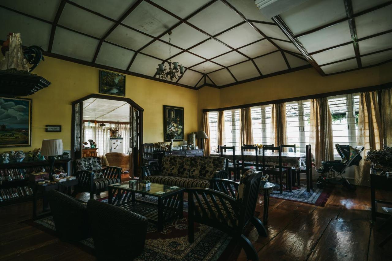 Rock Cliff Home Stay Шилонг Екстериор снимка